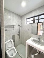 Pasir Ris Beach Park (D18), Terrace #629489501